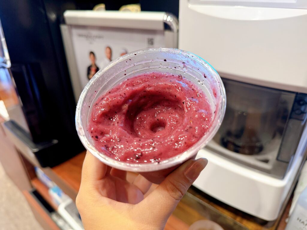 The BREAKFAST HOTEL 福岡中洲・SMOOTHIE CREATORS 博多あや.