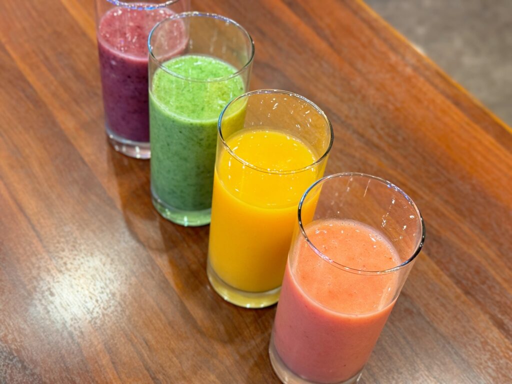 The BREAKFAST HOTEL 福岡中洲・SMOOTHIE CREATORS 博多あや.