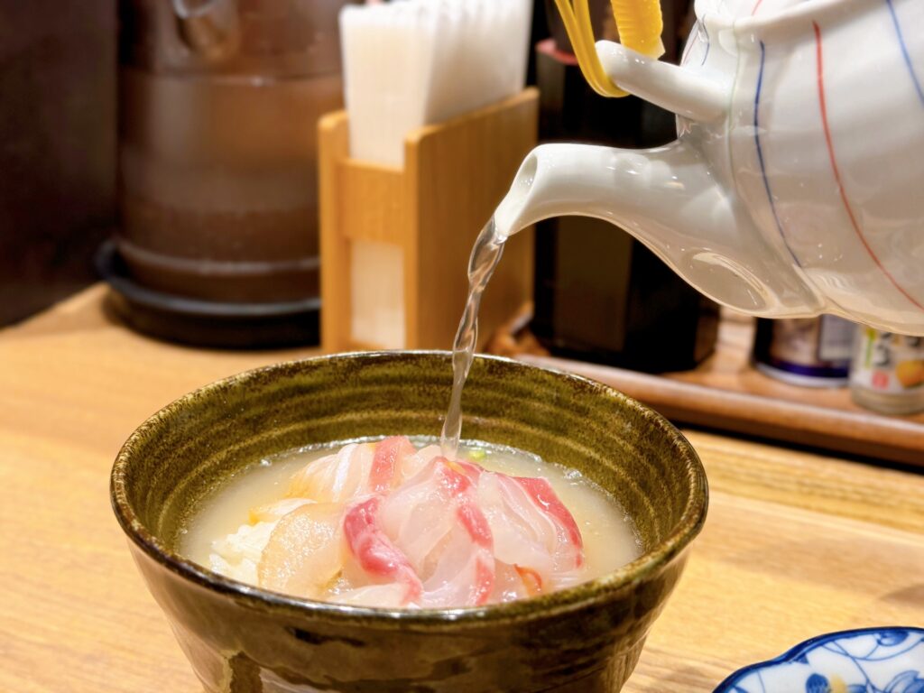 ラーメン滑走路 福岡空港 鯛塩そば灯花