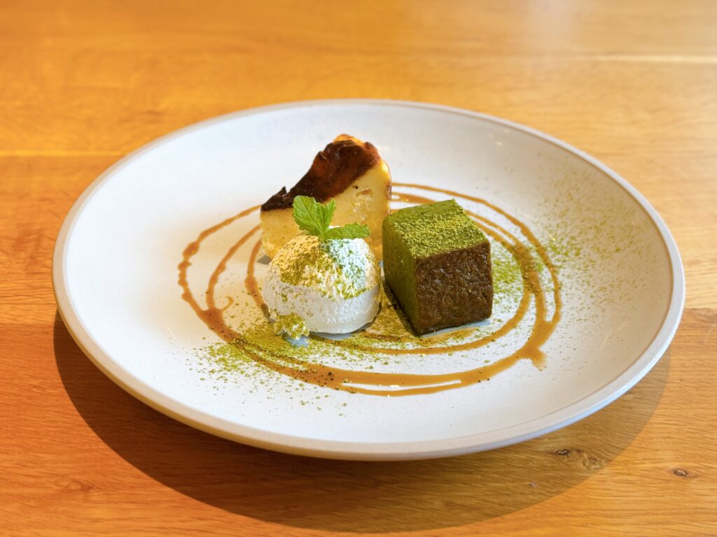 おぼんdeごはん　MARK IS福岡ももち店　2種ハーフ盛り