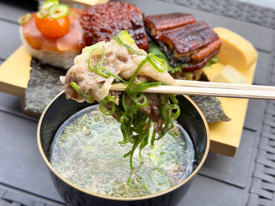 おむすび横丁 西中洲店の 肉吸いの画像